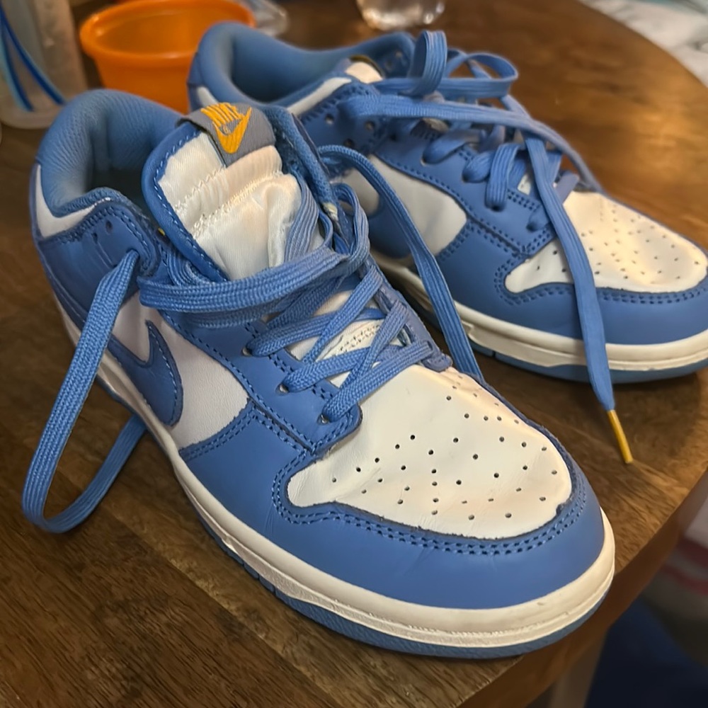 Women sneakers
